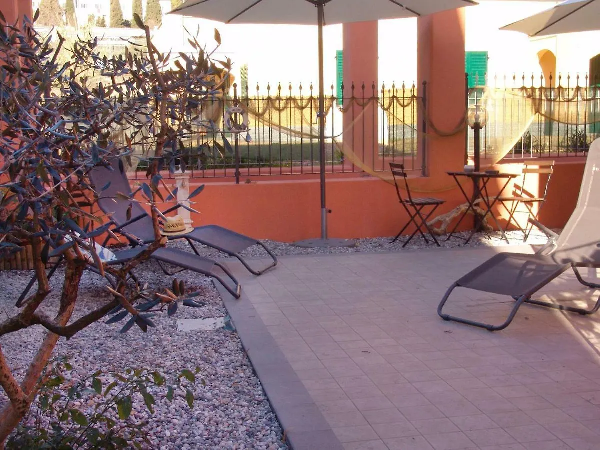 Hotel Le Onde Levanto 0*,