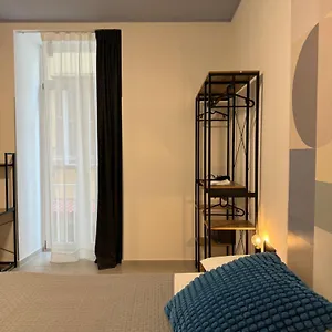 Sleep Toledo - Self Check-in , Nápoles Italia